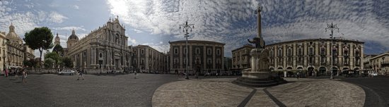 Катания: соборная площадь 1