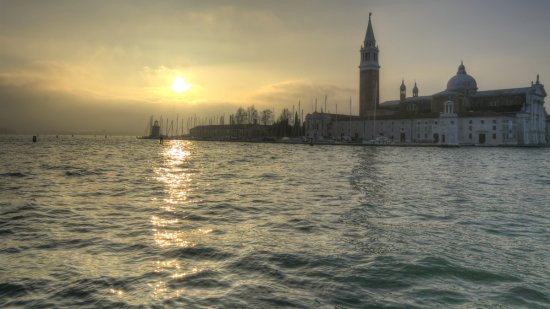 G202785_6_7_tonemapped